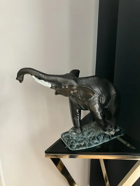 Éléphant faïence par Auguste LUCCHESI dit LUC – Vallauris