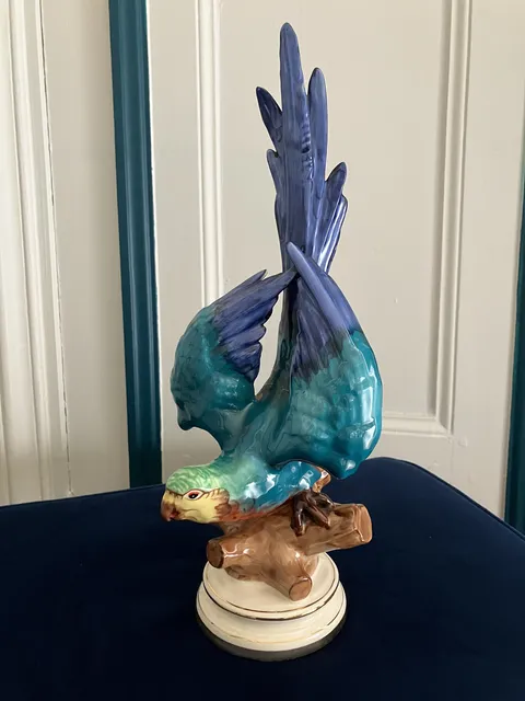 Perroquet en céramique émaillée polychrome – Sacavém